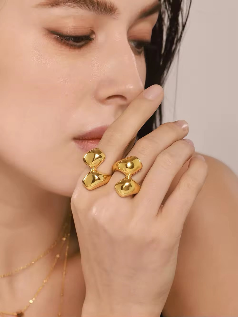 Liora Minimalist Solid Ring