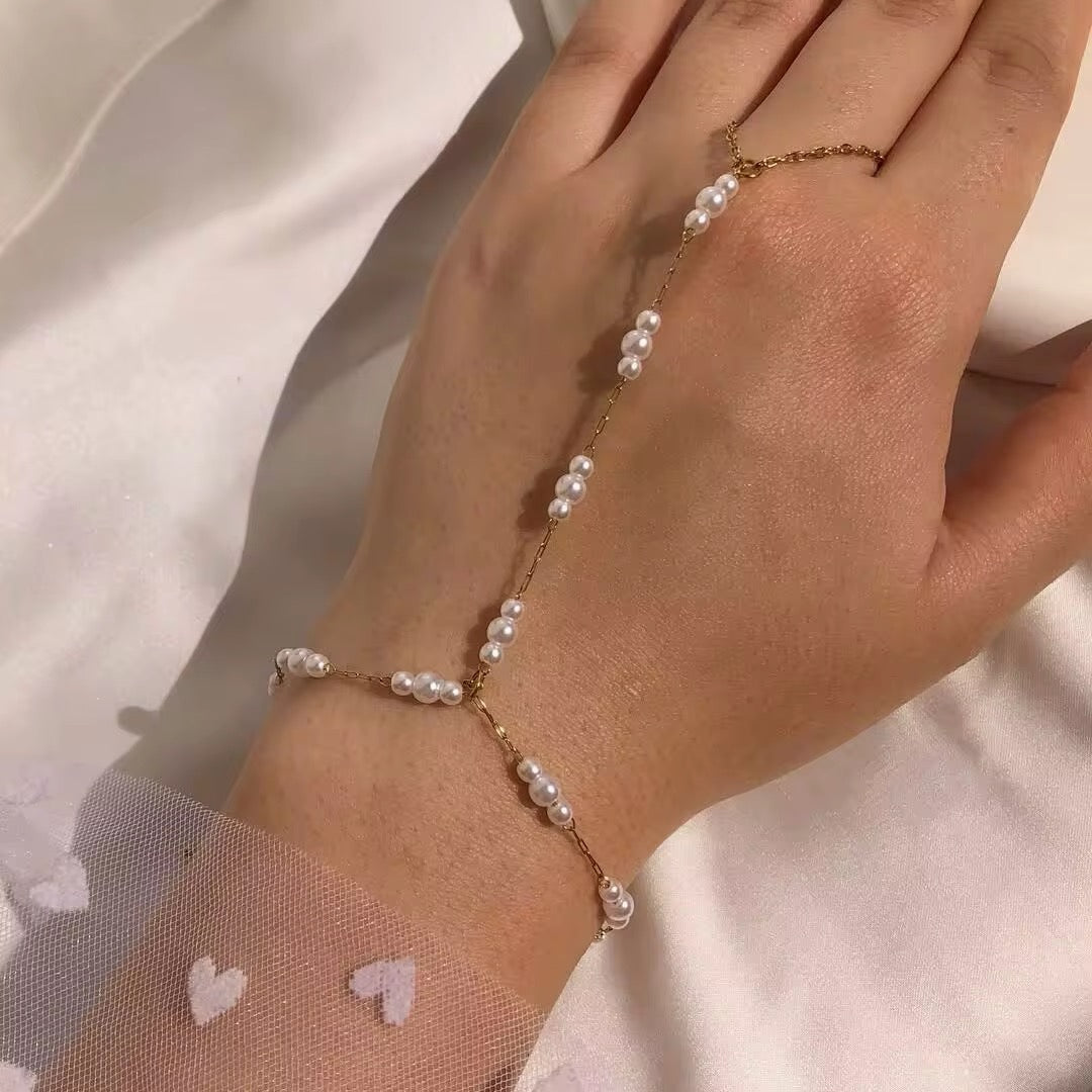 Pearly Hand Chain