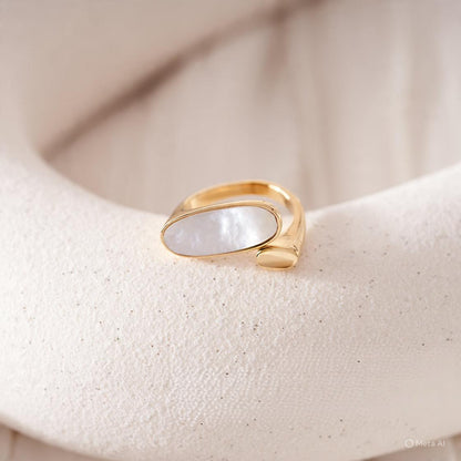 Oval Shell Ring Adjustable