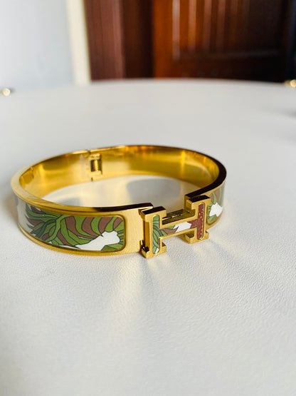 Olive Green H Handcuff