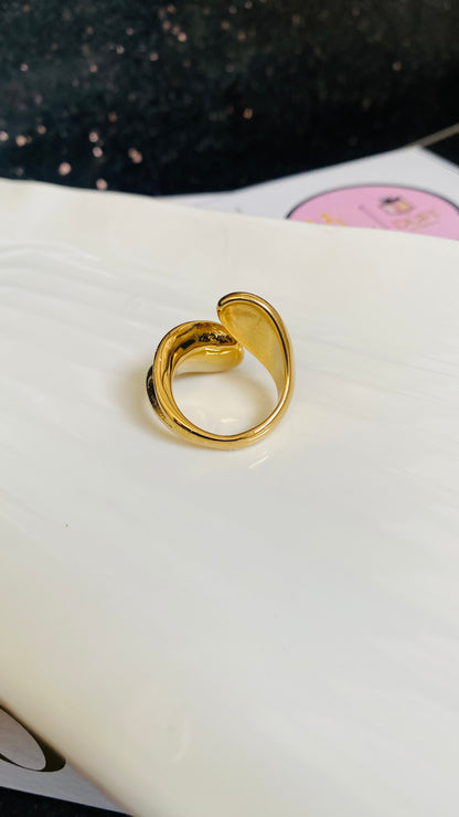 Mia Irregular Ring