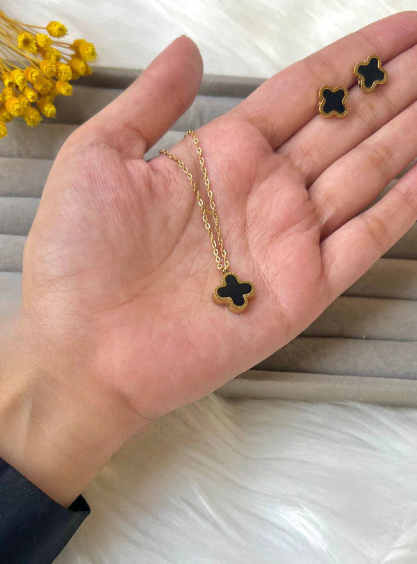 Double Sided Clover Pendant & Stud