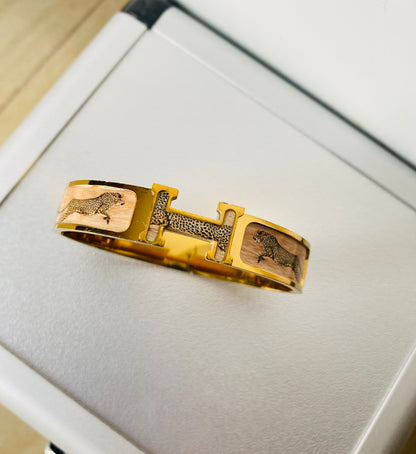 Luxe H-ermes Bracelet