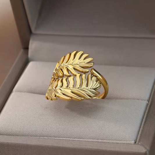 Double Layered Leaf Adjustable Ring